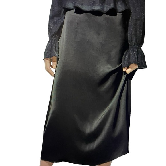 High Waisted Satin Midi Slip Skirt Black Elastic Waist Back slit zipper Small - Picture 2 of 4